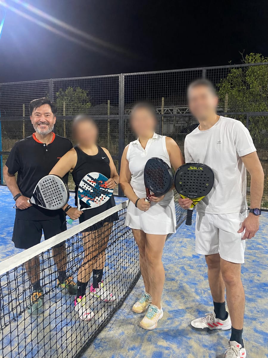 Rodrigo Videla tras un partido de pádel mixto